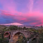Etna 度假居 *